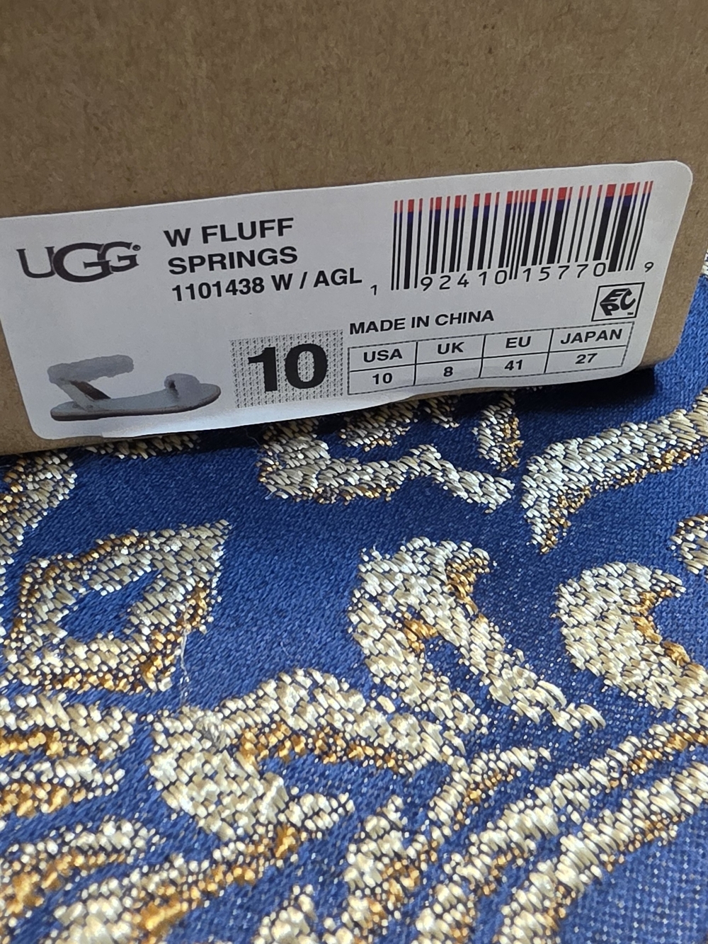 UGG W Fluff Springs Sandal - White - Women's Size 10